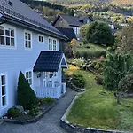Cozy And Practical Near Sentrum Apartamento Voss