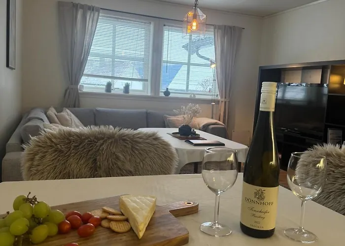 Cozy And Practical Stay Near Voss Sentrum Apartamento