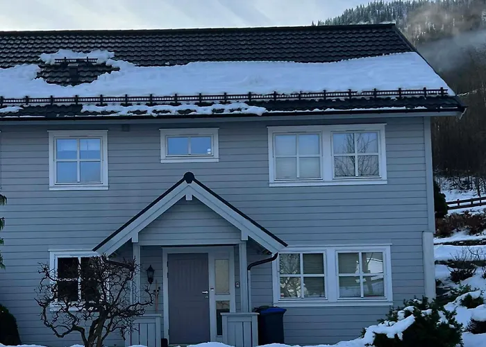 Apartamento Cozy And Practical Stay Near Voss Sentrum