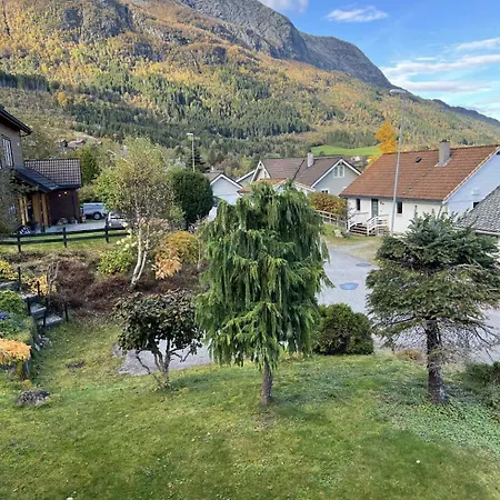 Cozy - Free Parking & Wifi Apartamento Voss